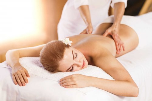 Deep Tissue Massage 16